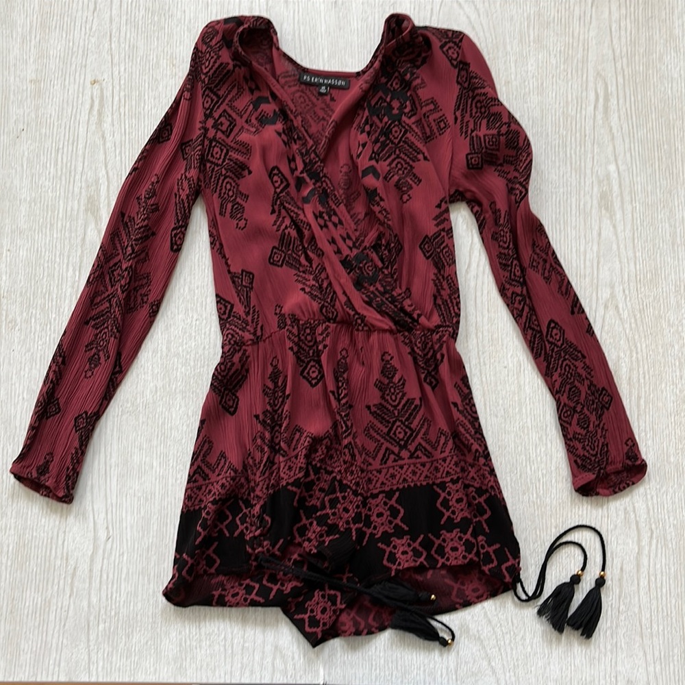 LIKE NEW PAC SUN Romper